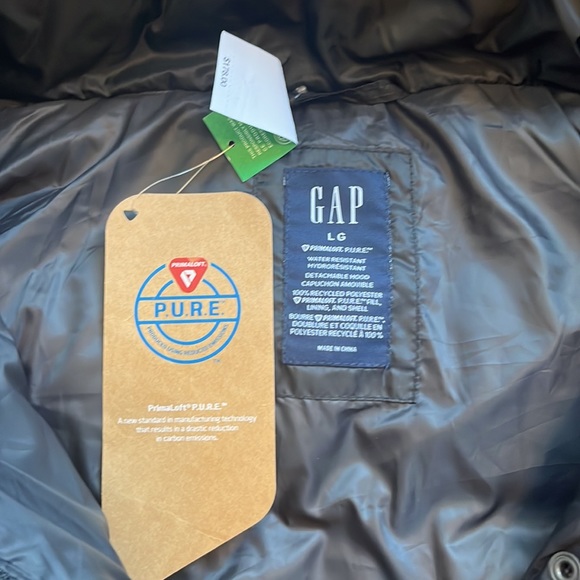 GAP Prima Loft Parka - Picture 2 of 2